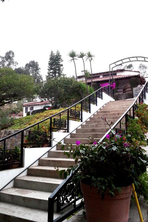 Отель Quinta Los Arrayanes Энсенада Экстерьер фото