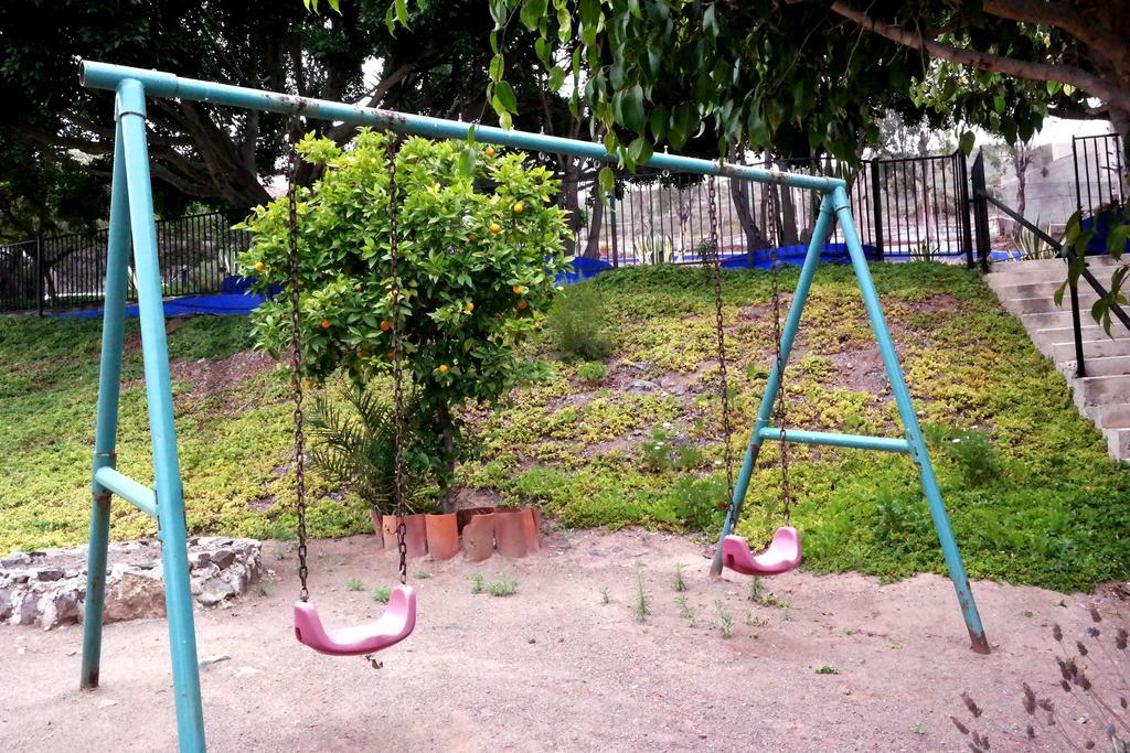 Отель Quinta Los Arrayanes Энсенада Экстерьер фото